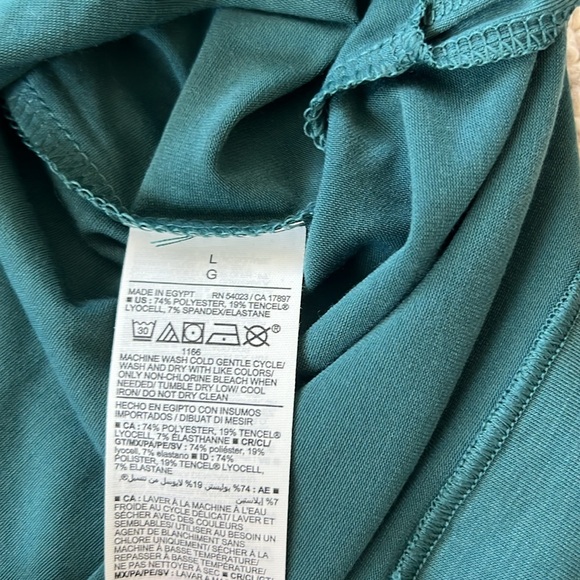 Old Navy Active Deep Teal Men's Short Sleeve Tee - Size Large - Picture 6 of 7